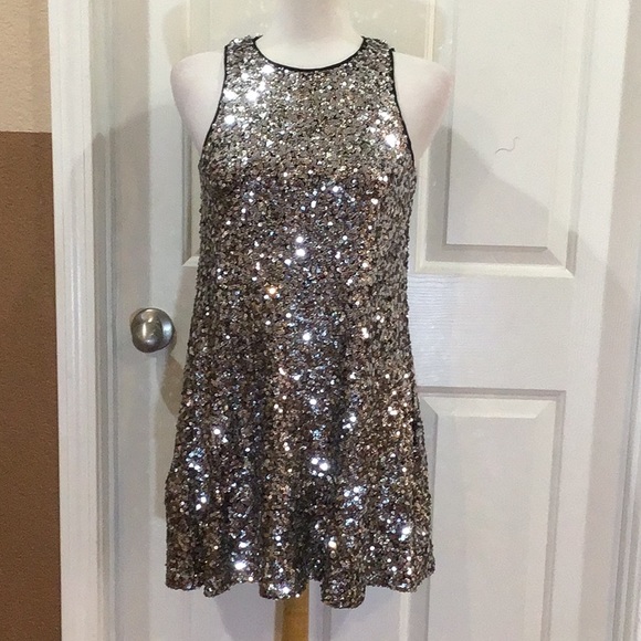 GB Sequin Dress - Picture 4 of 8